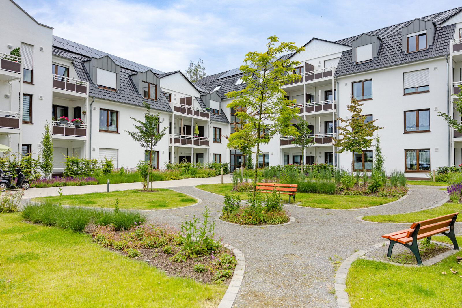koetter_galabau_landschaftsbau_soest_referenz_gewerbe_oeffentlich_seniorengerechte_wohnanlage_bad-Sassendorf-05