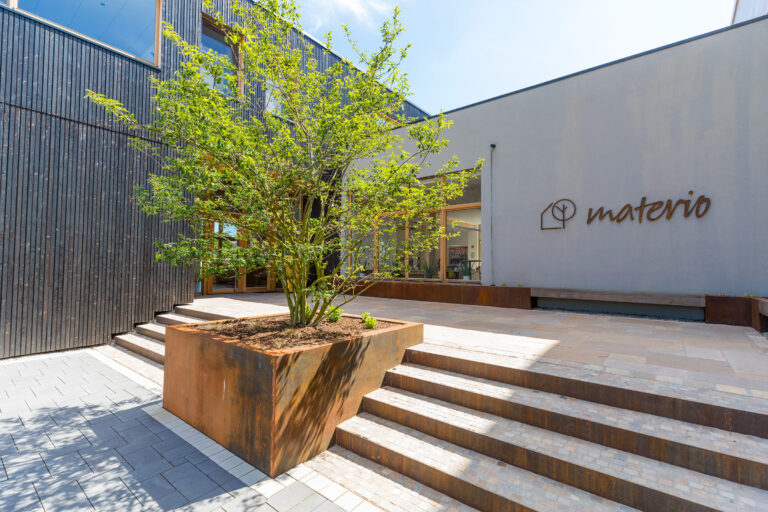 koetter_galabau_landschaftsbau_soest_refenzen_privat-buerogebaeude_in_soest_materio